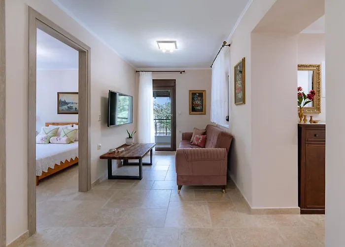 La Maison D'ete Casa de Férias Prínos