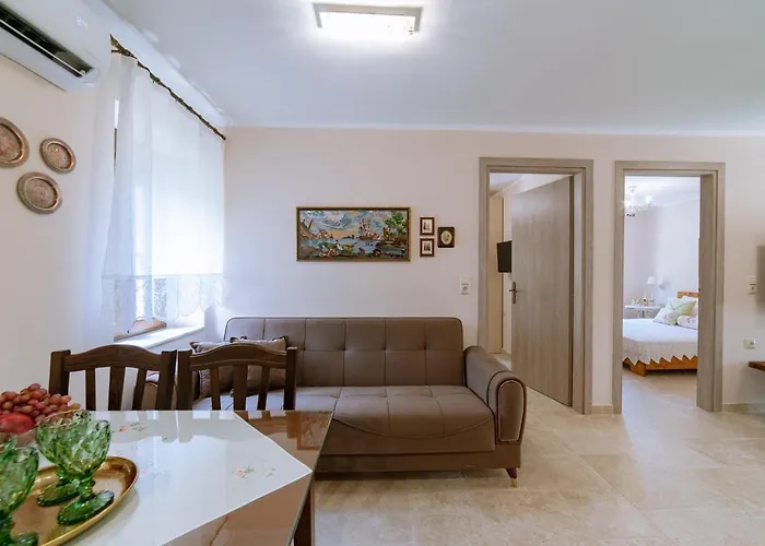 La Maison D'ete Casa de Férias Prínos